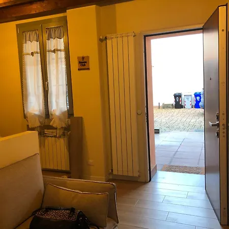 Semesterbostad La Piccola Casa Di Sabry *