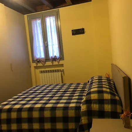 La Piccola Casa Di Sabry * Piacenza
